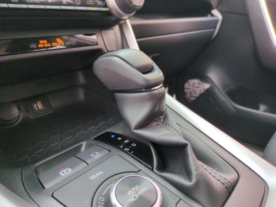 2025 Toyota RAV4 Hybrid XLE AWD (Natl)