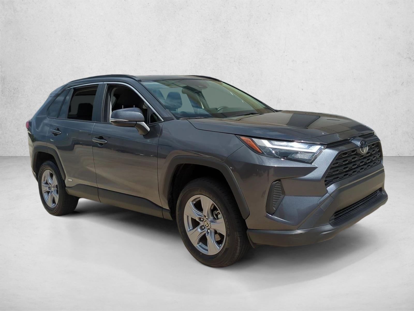 2025 Toyota RAV4 Hybrid XLE AWD (Natl)