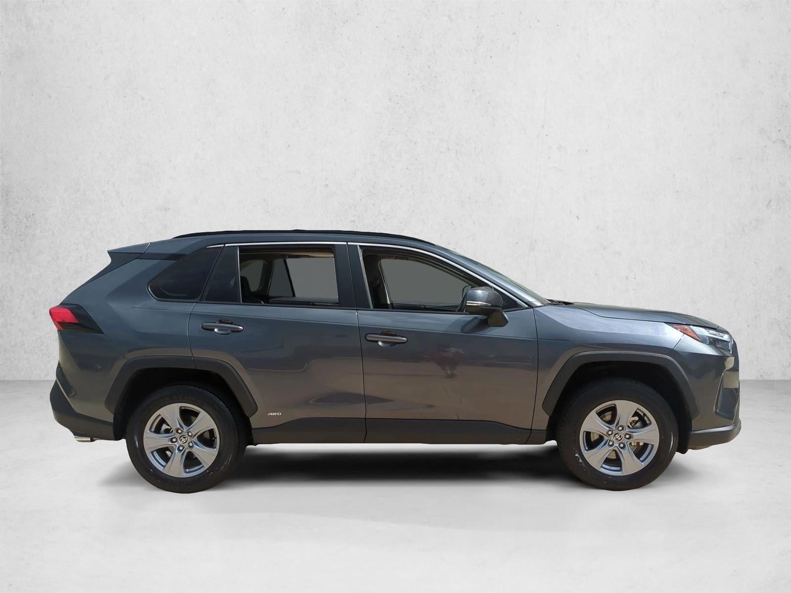2025 Toyota RAV4 Hybrid XLE AWD (Natl)