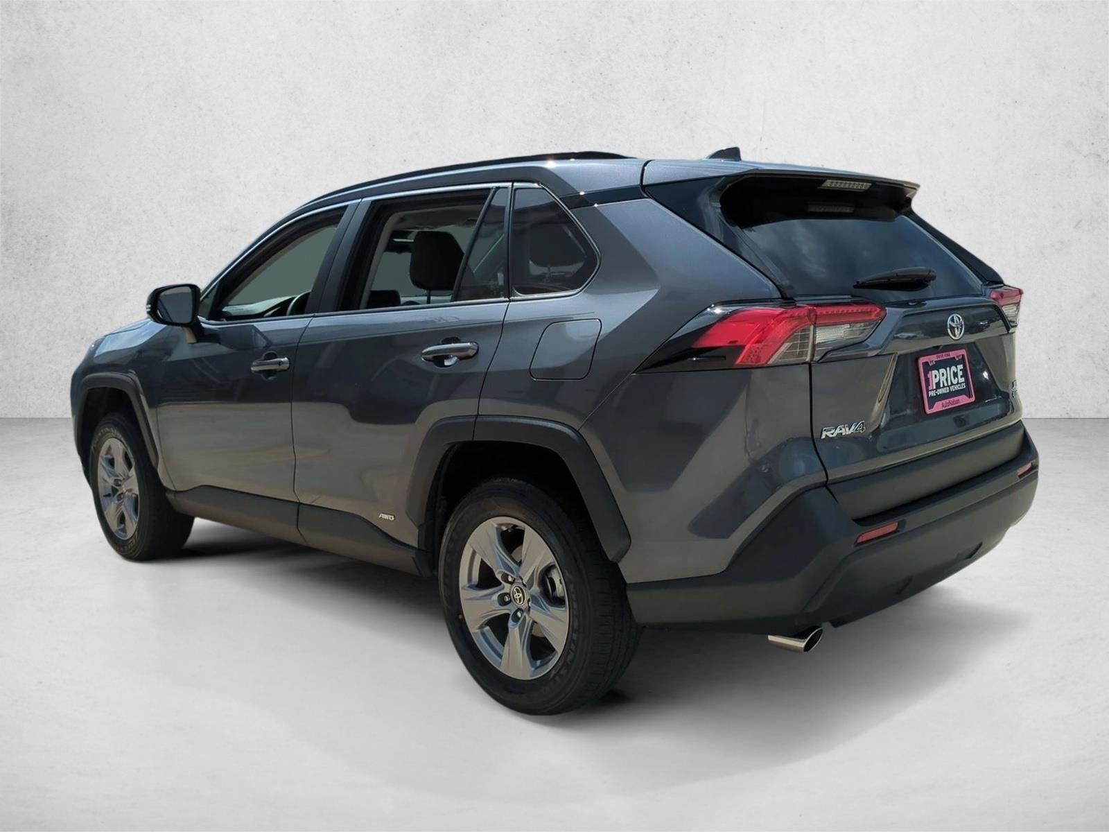 2025 Toyota RAV4 Hybrid XLE AWD (Natl)
