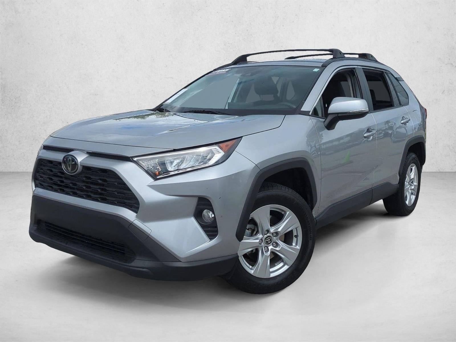 2020 Toyota RAV4 XLE FWD (GS)