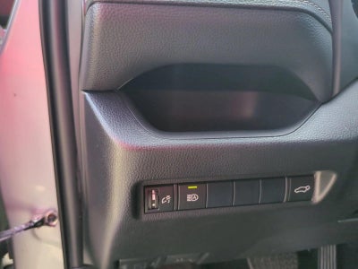 2019 Toyota RAV4 XLE FWD (GS)