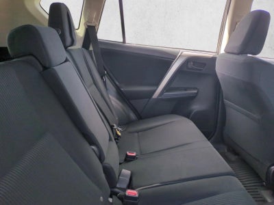 2017 Toyota RAV4 LE FWD (GS)