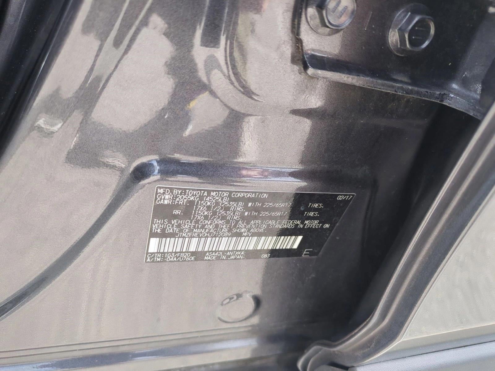 2017 Toyota RAV4 LE FWD (GS)