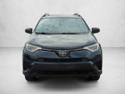 2017 Toyota RAV4 LE FWD (GS)