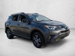 2018 Toyota RAV4 LE FWD (GS)