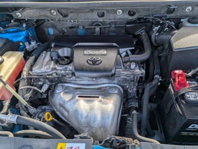 2017 Toyota RAV4 LE FWD (GS)