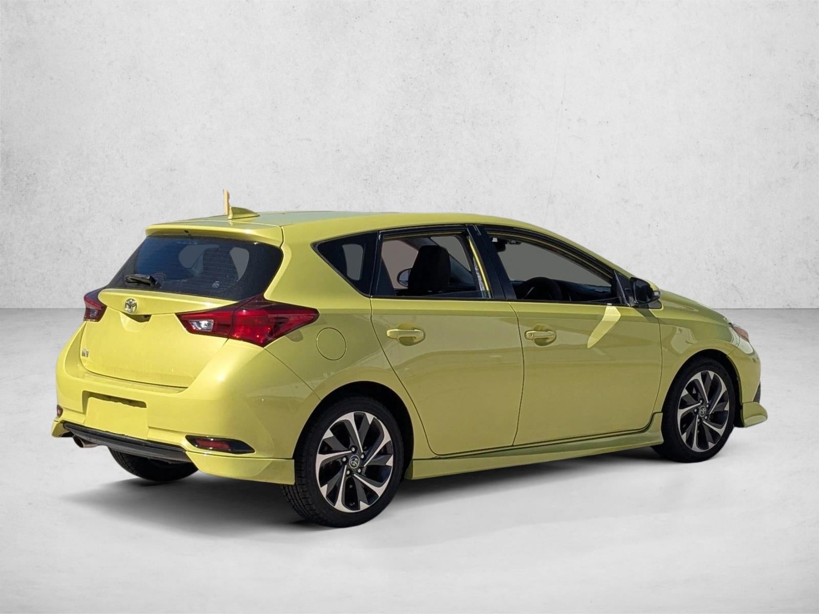 2017 Toyota Corolla iM CVT (Natl)