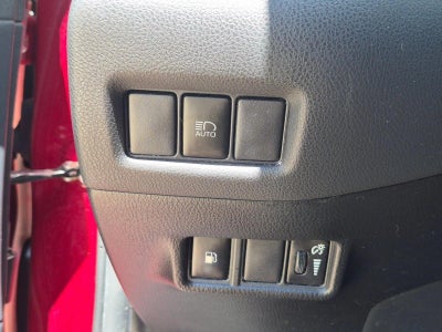 2018 Toyota C-HR XLE FWD (Natl)