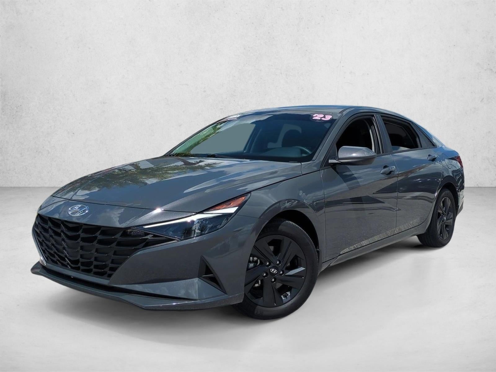 2023 Hyundai ELANTRA SEL IVT
