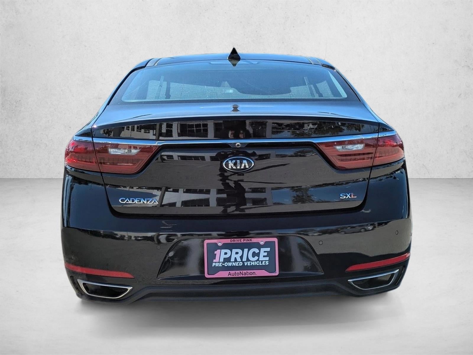 2019 Kia Cadenza Limited Sedan