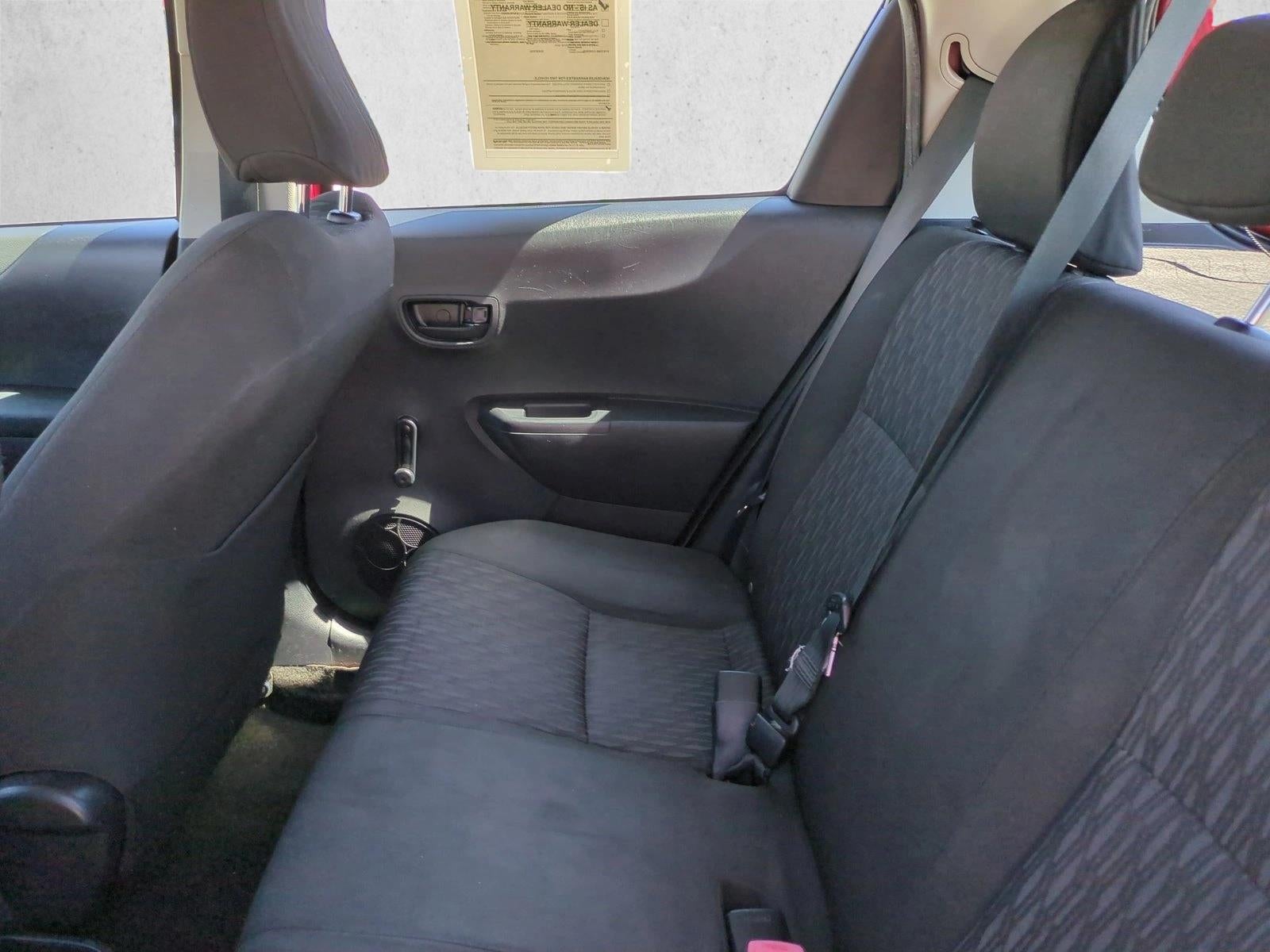 2014 Toyota Yaris 5dr Liftback Auto L