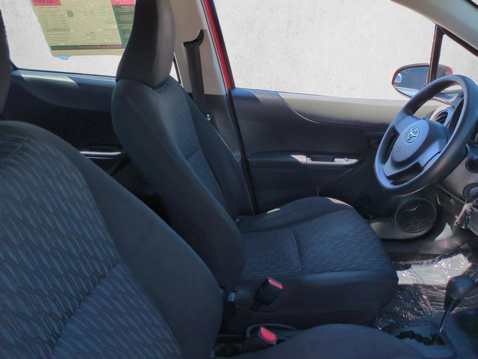 2014 Toyota Yaris 5dr Liftback Auto L