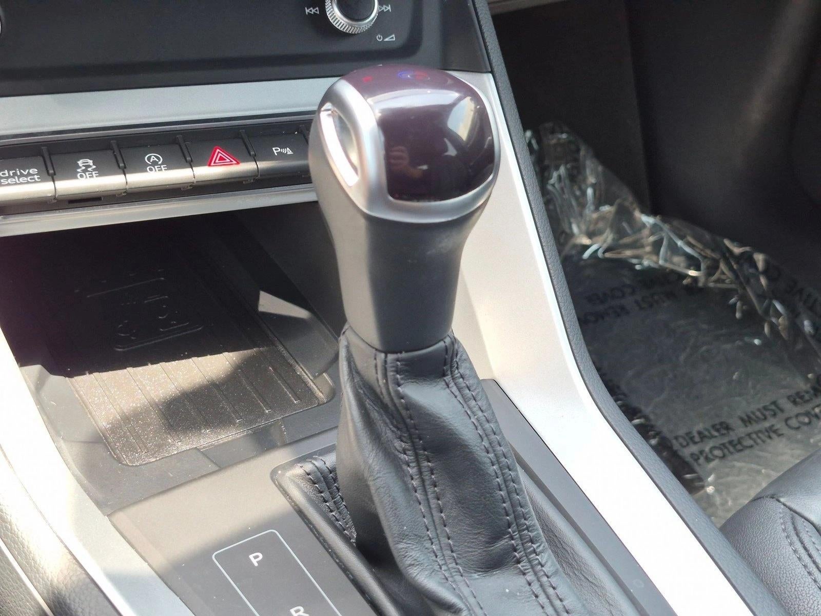 2023 Audi Q3 S line Premium Plus 45 TFSI quattro