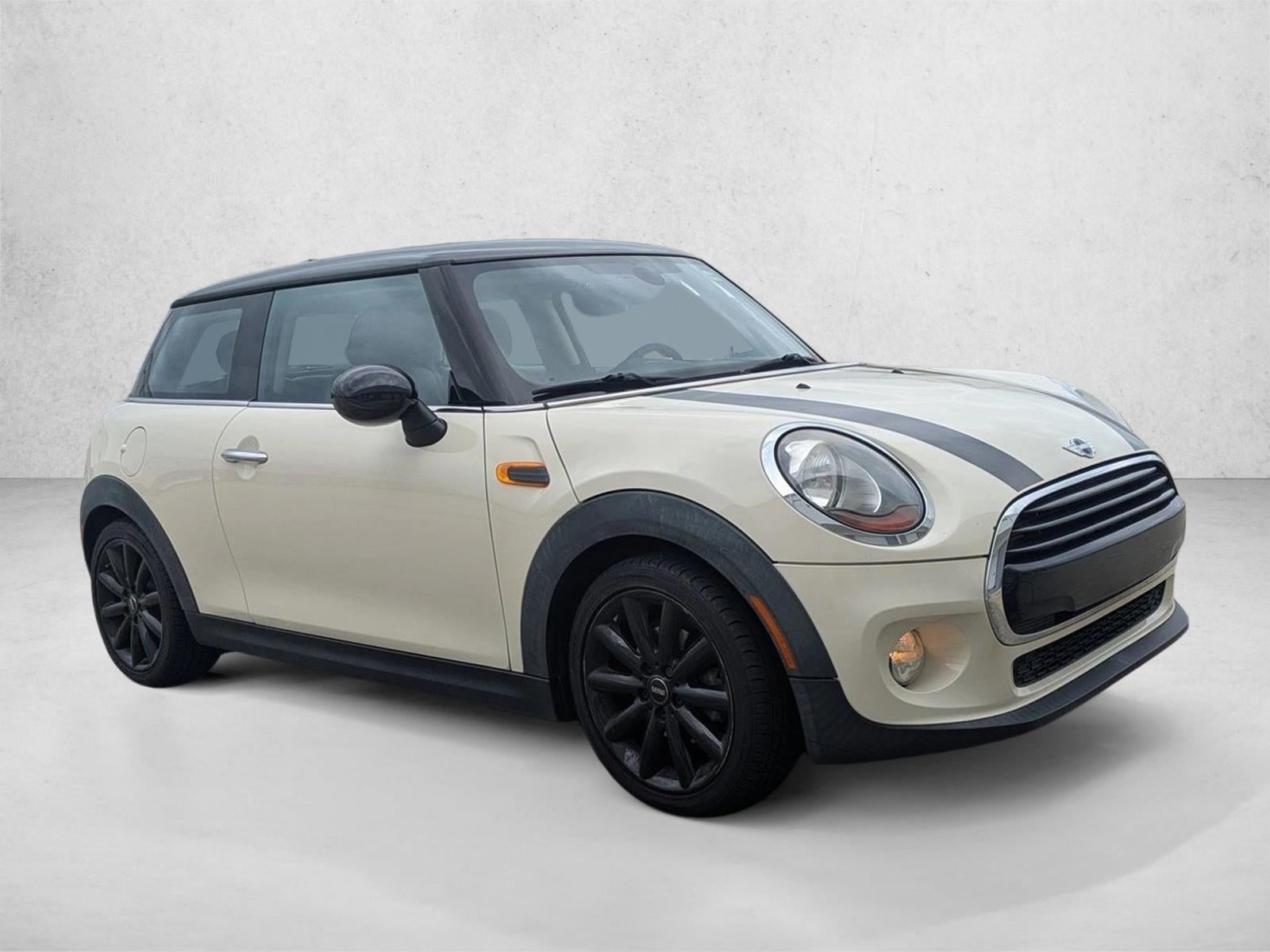 2016 MINI Cooper Hardtop 2 Door Base