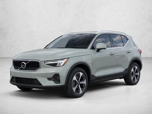 2023 Volvo XC40 B5 AWD Plus Bright Theme