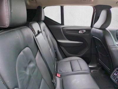2023 Volvo XC40 B5 AWD Plus Bright Theme