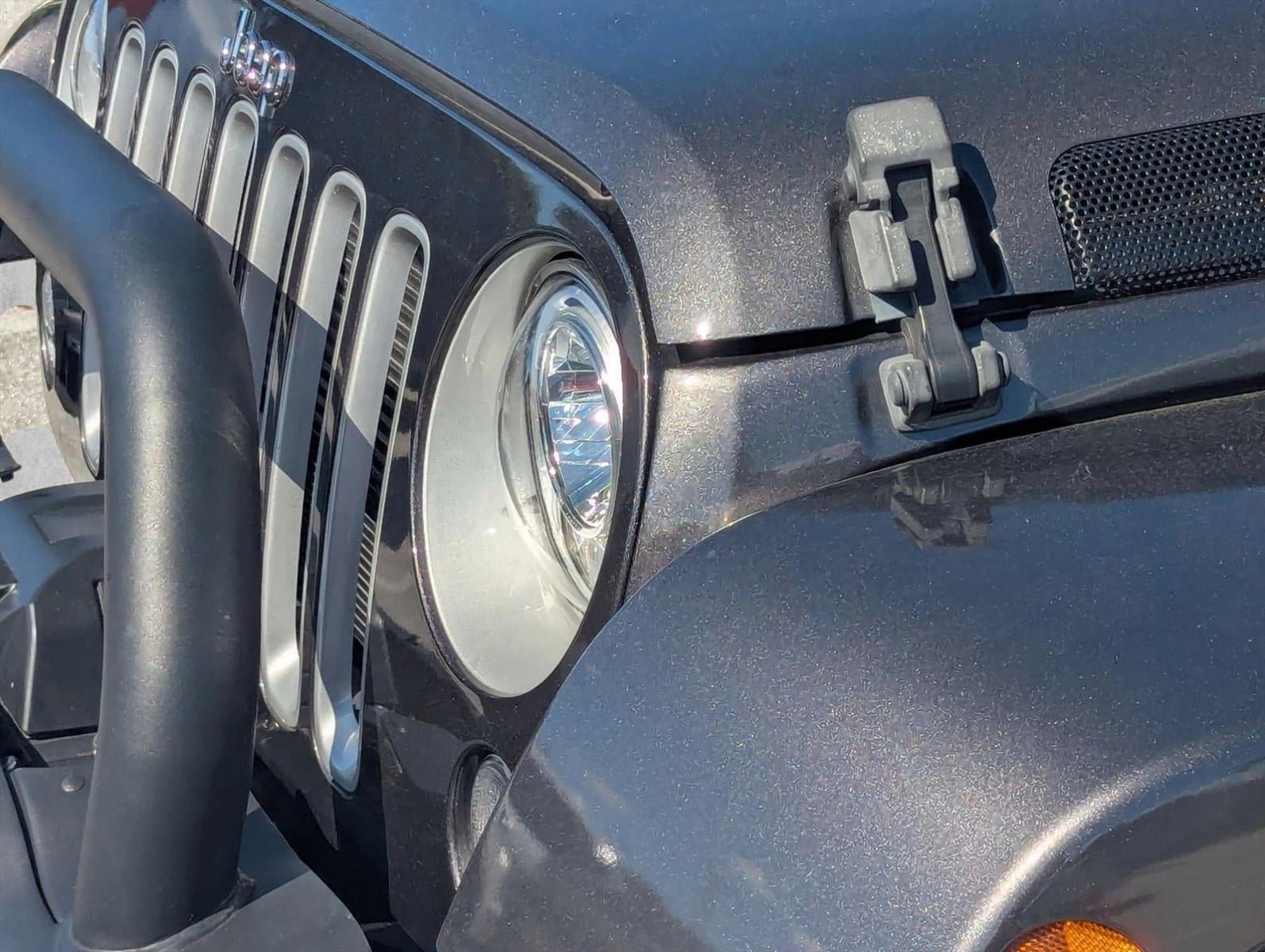 2018 Jeep Wrangler JK Unlimited Sahara 4x4