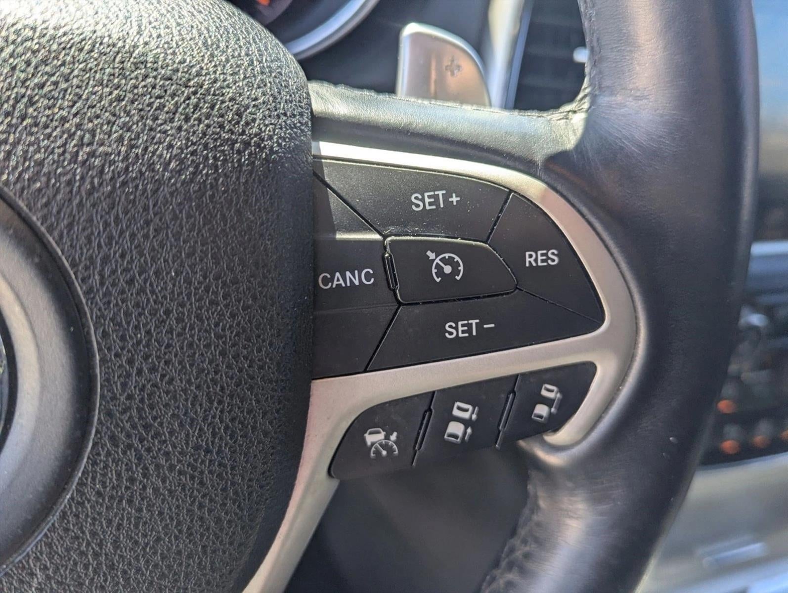 2016 Jeep Grand Cherokee RWD 4dr High Altitude