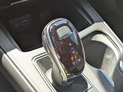 2025 Cadillac XT4 FWD 4dr Premium Luxury