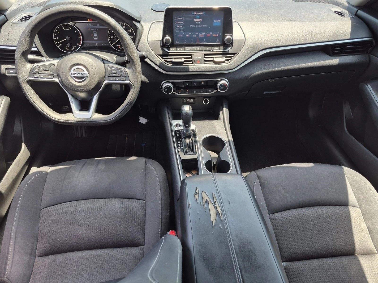 2022 Nissan Altima 2.5 SV Sedan