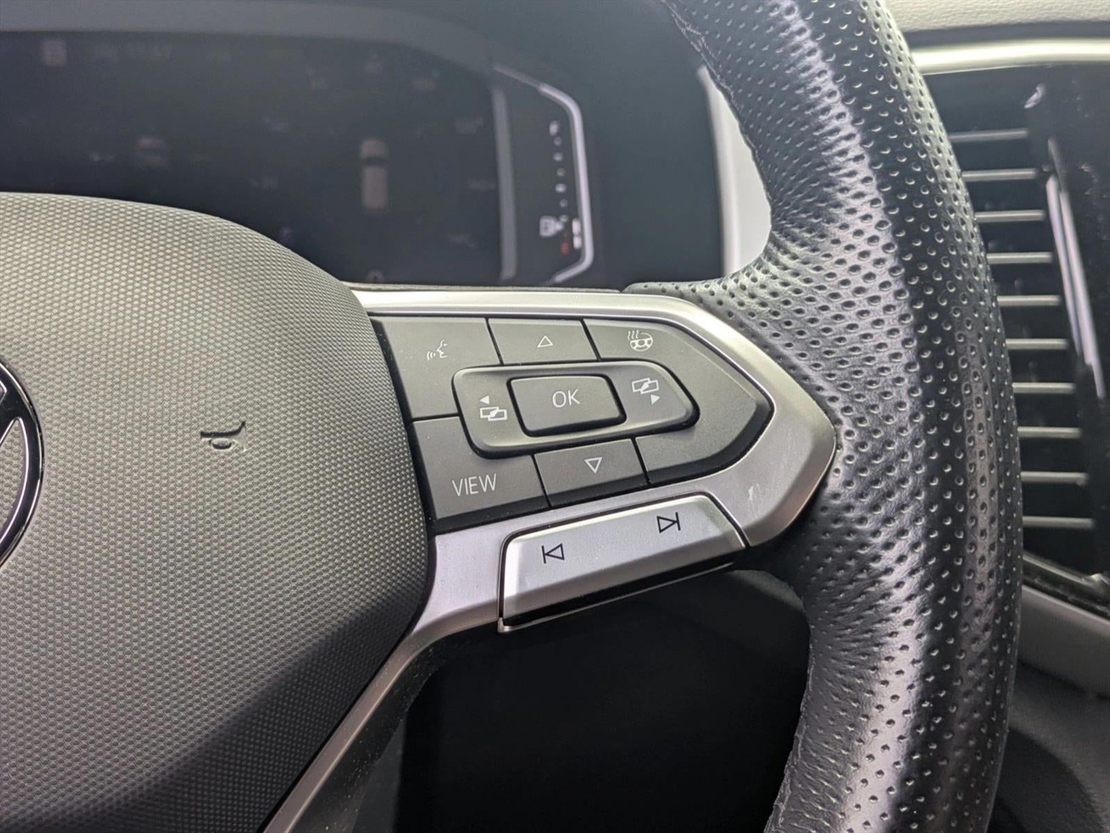 2023 Volkswagen Atlas Cross Sport 3.6L V6 SEL Premium R-Line 4MOTION