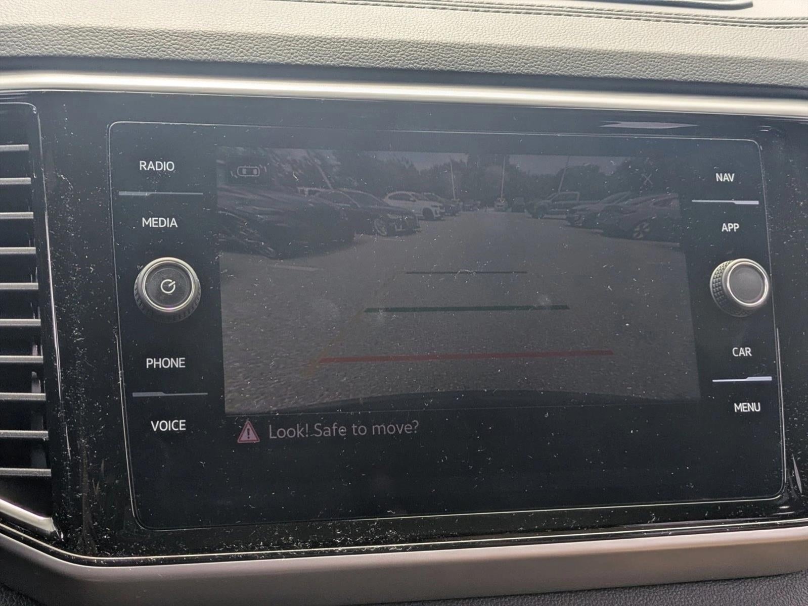 2023 Volkswagen Atlas Cross Sport 3.6L V6 SEL Premium R-Line 4MOTION
