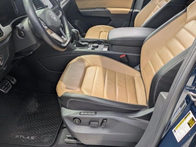 2023 Volkswagen Atlas Cross Sport 3.6L V6 SEL Premium R-Line 4MOTION