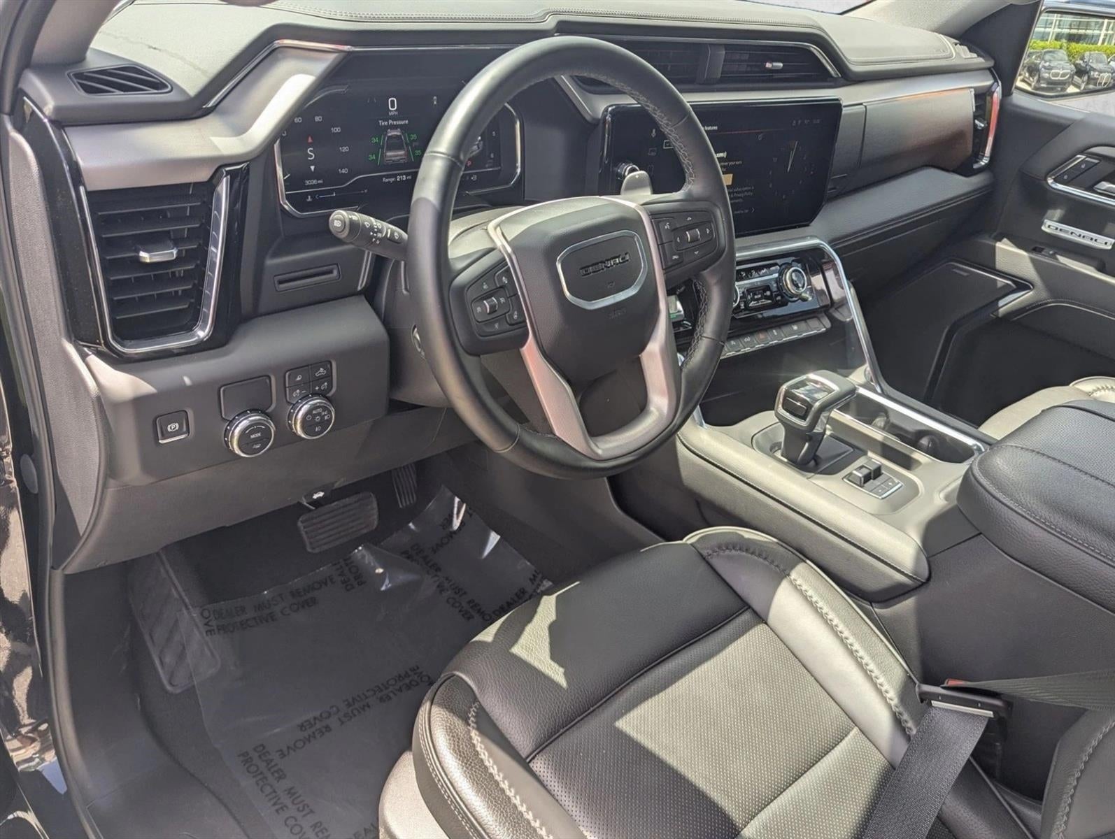 2025 GMC Sierra 1500 Crew Cab Short Box 2-Wheel Drive Denali