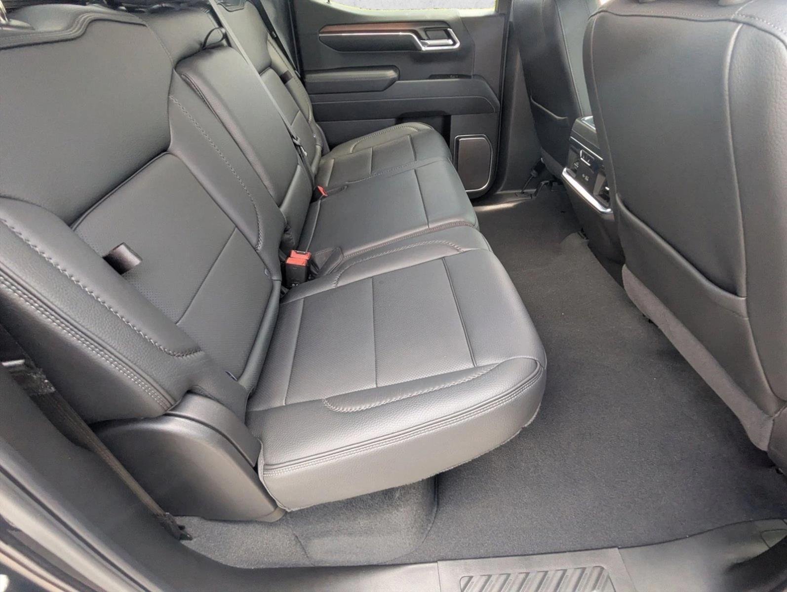 2025 GMC Sierra 1500 Crew Cab Short Box 2-Wheel Drive Denali