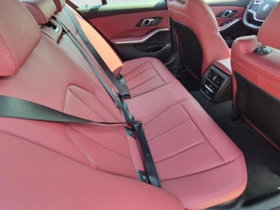 2025 BMW 330i Sedan