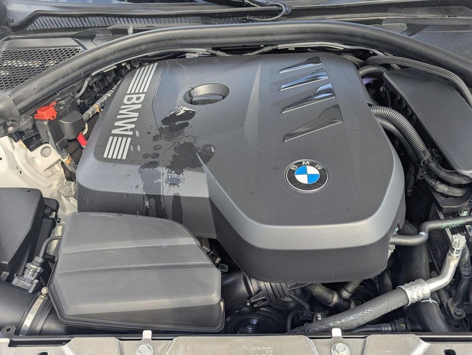 2025 BMW 330i Sedan