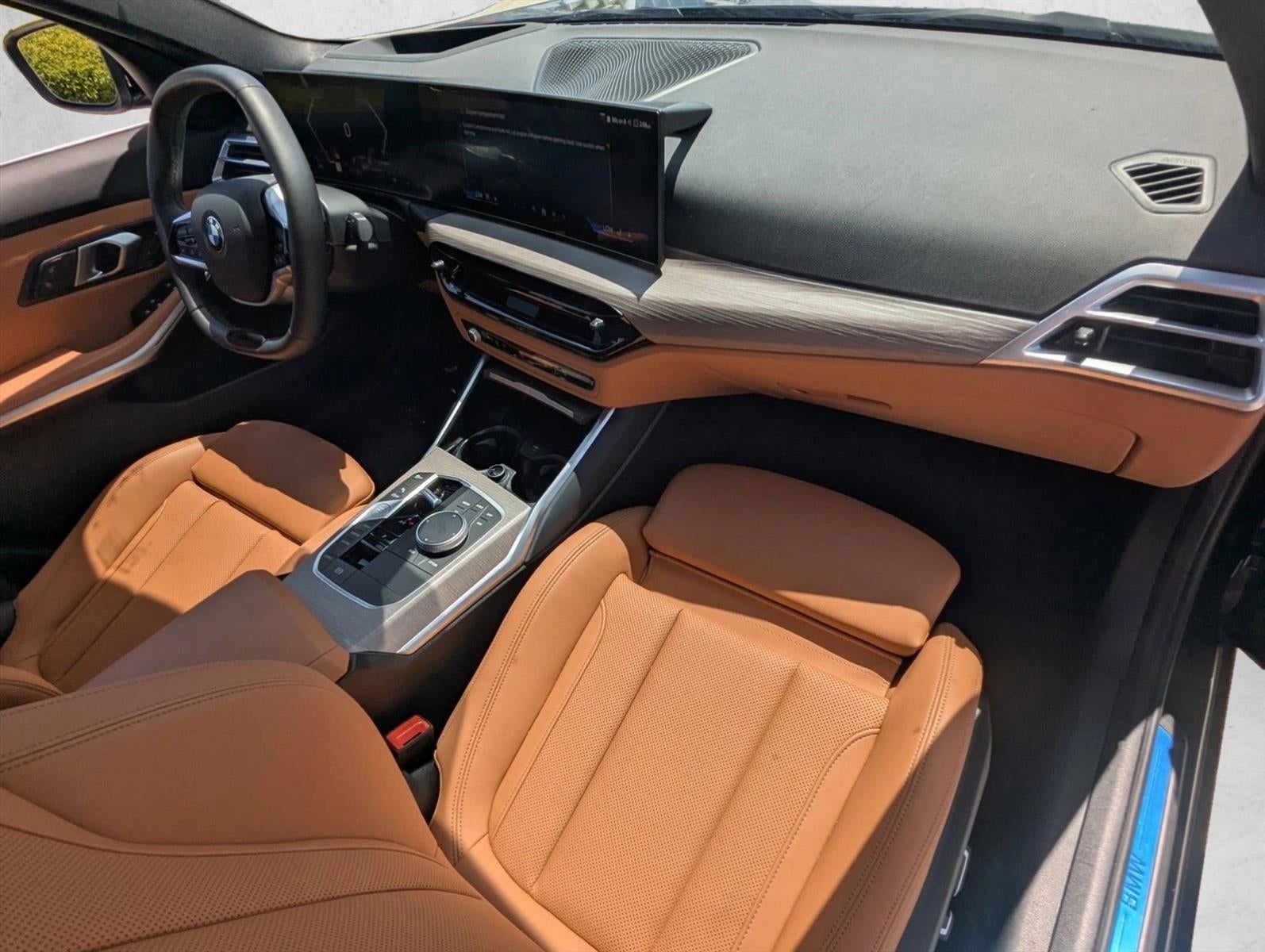 2025 BMW 330i Sedan