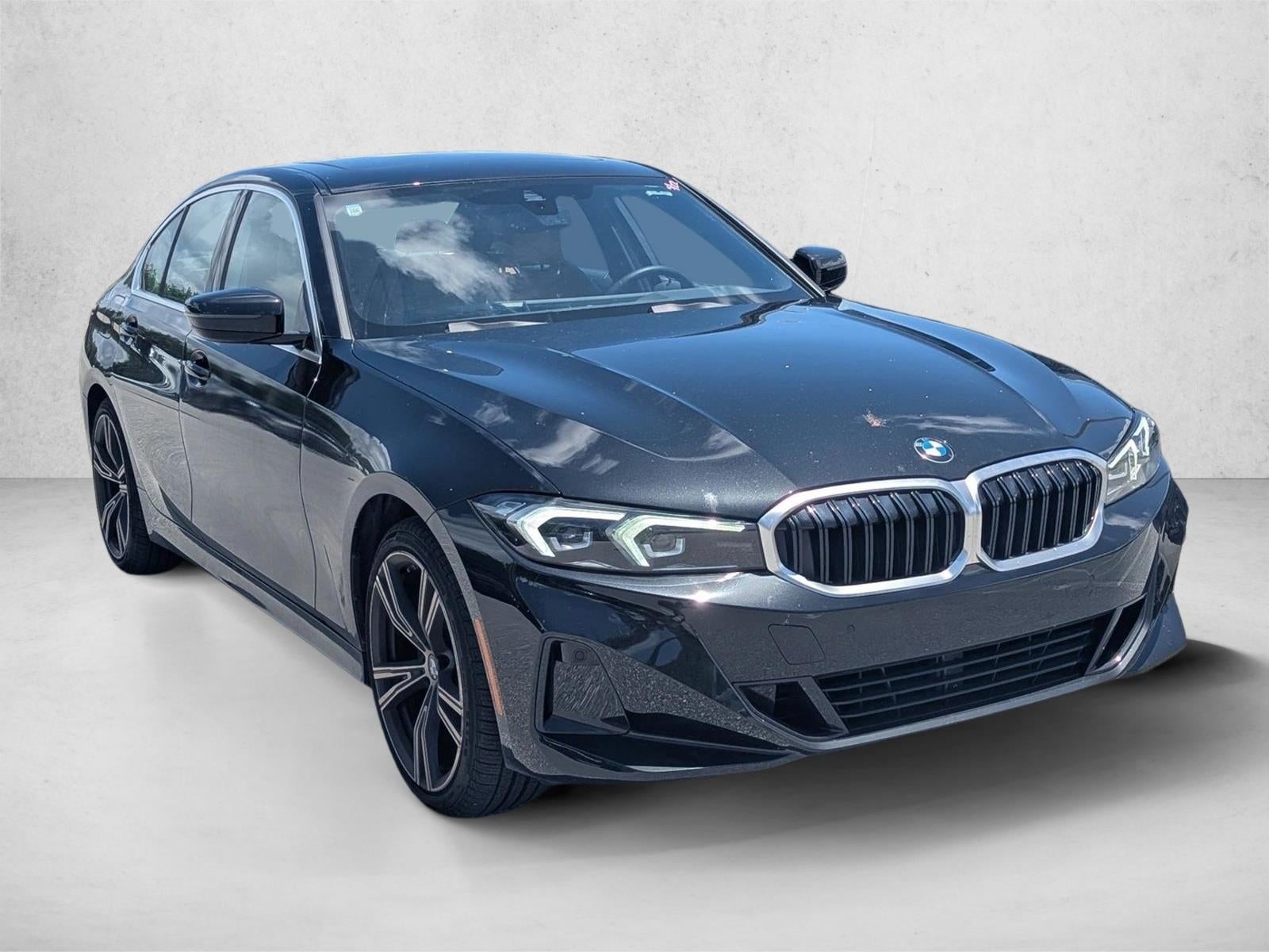 2024 BMW 330i Sedan