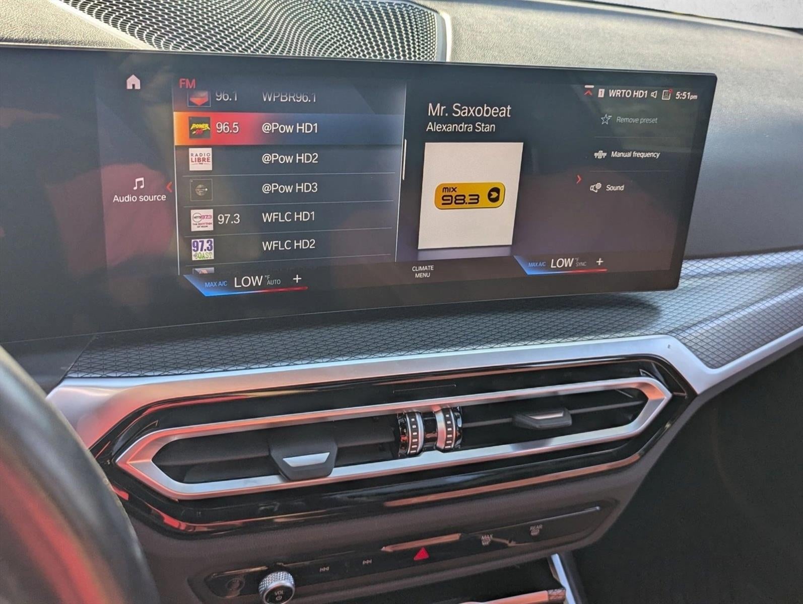 2023 BMW 330i Sedan