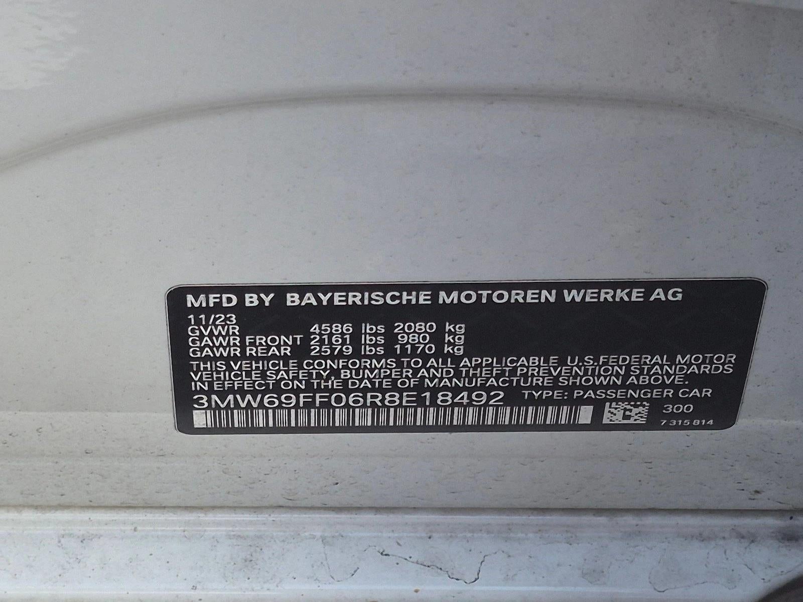 2024 BMW 330i Sedan