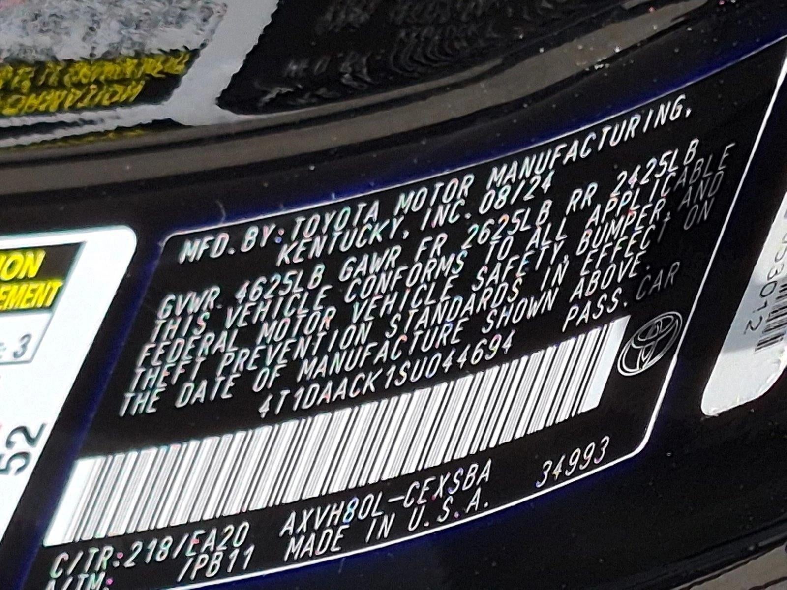 2025 Toyota Camry SE (Natl)