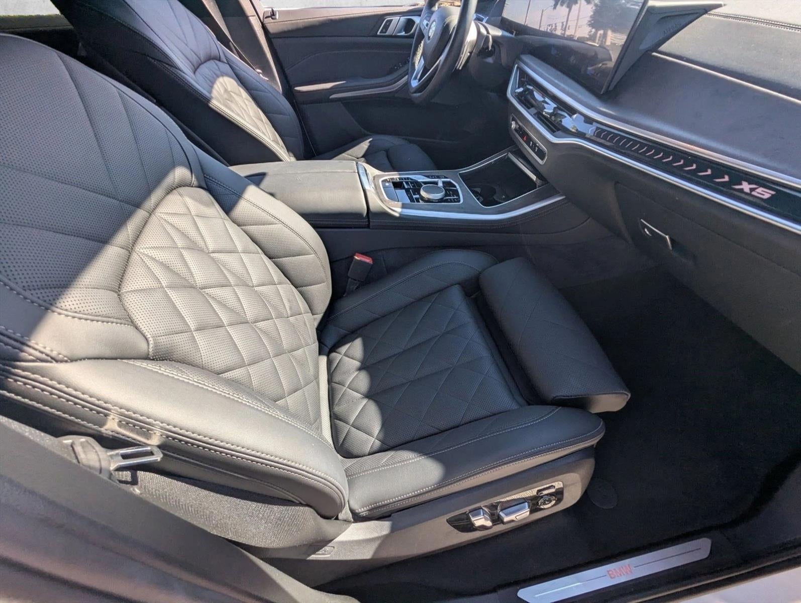 2025 BMW X5 sDrive40i Sports Activity Vehicle