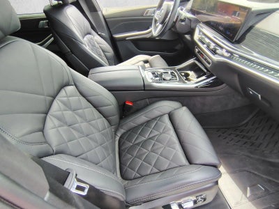2024 BMW X7 xDrive40i Sports Activity Vehicle