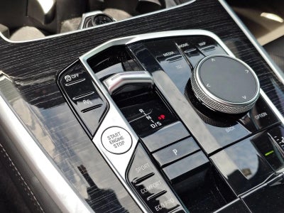 2024 BMW X7 xDrive40i Sports Activity Vehicle