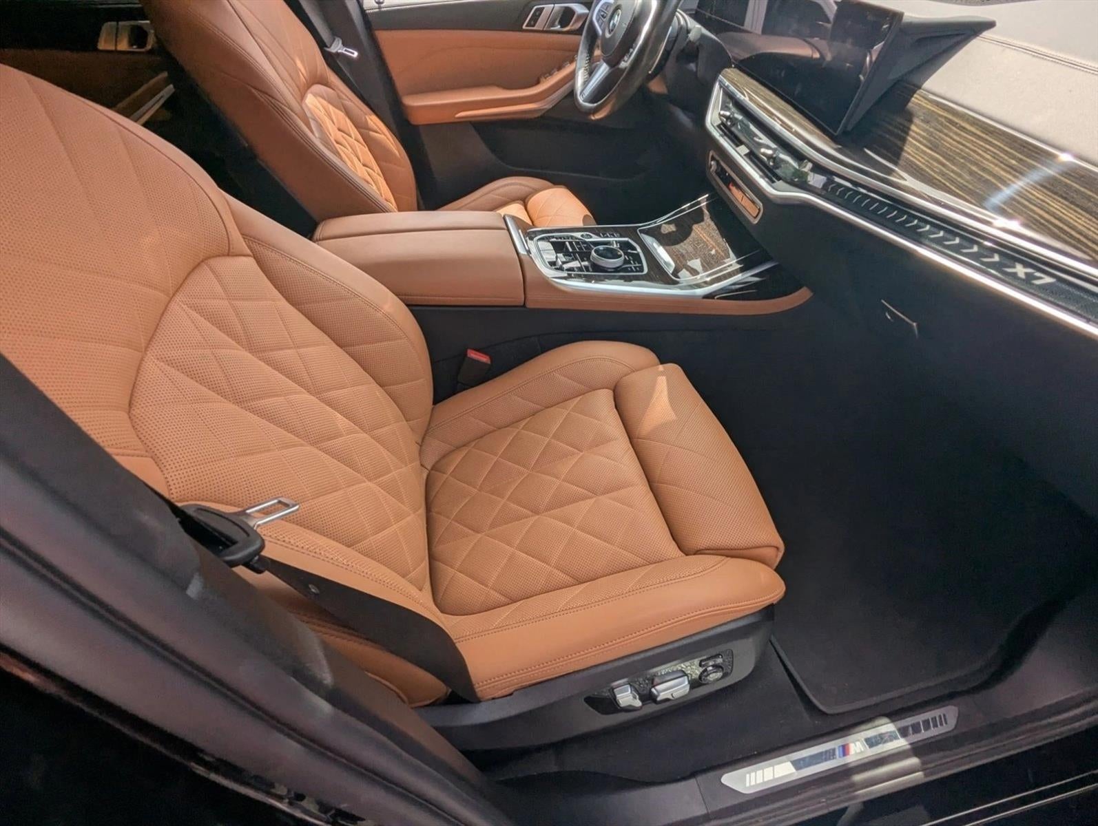 2023 BMW X7 xDrive40i Sports Activity Vehicle
