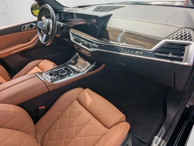 2023 BMW X7 xDrive40i Sports Activity Vehicle