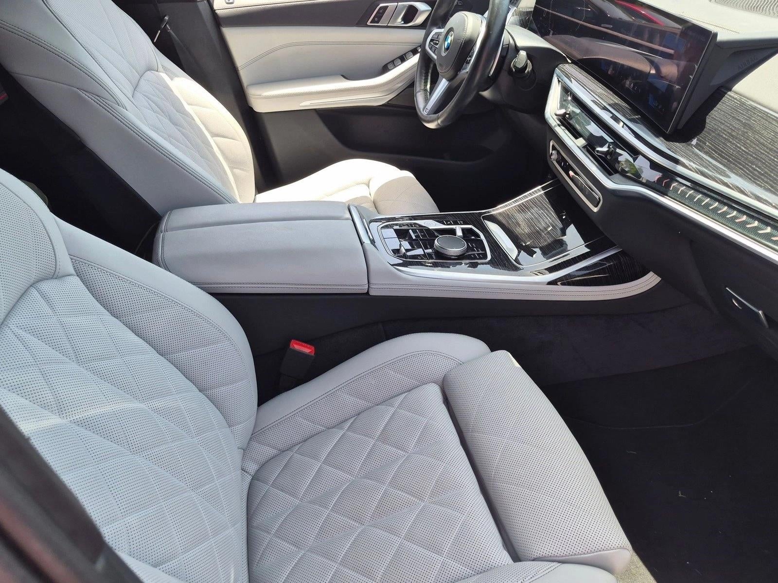 2024 BMW X7 xDrive40i Sports Activity Vehicle