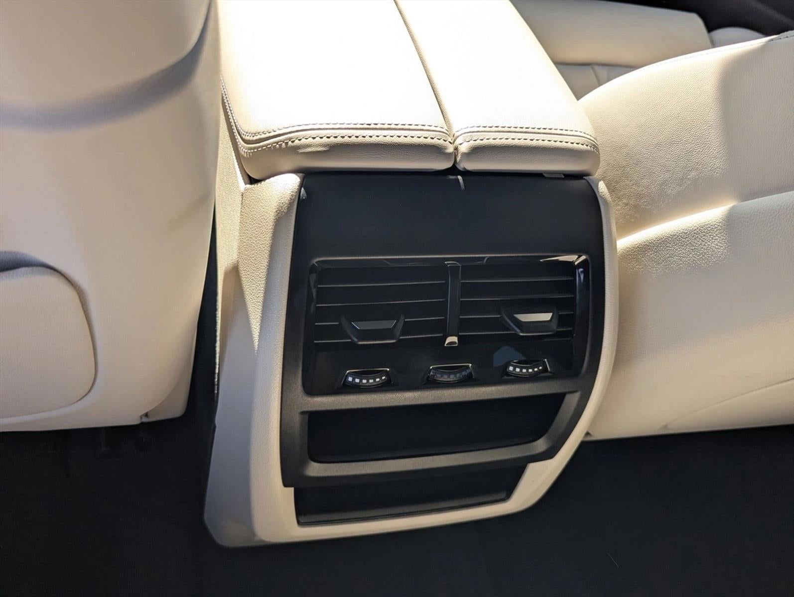 2024 BMW X5 xDrive50e Plug-In Hybrid