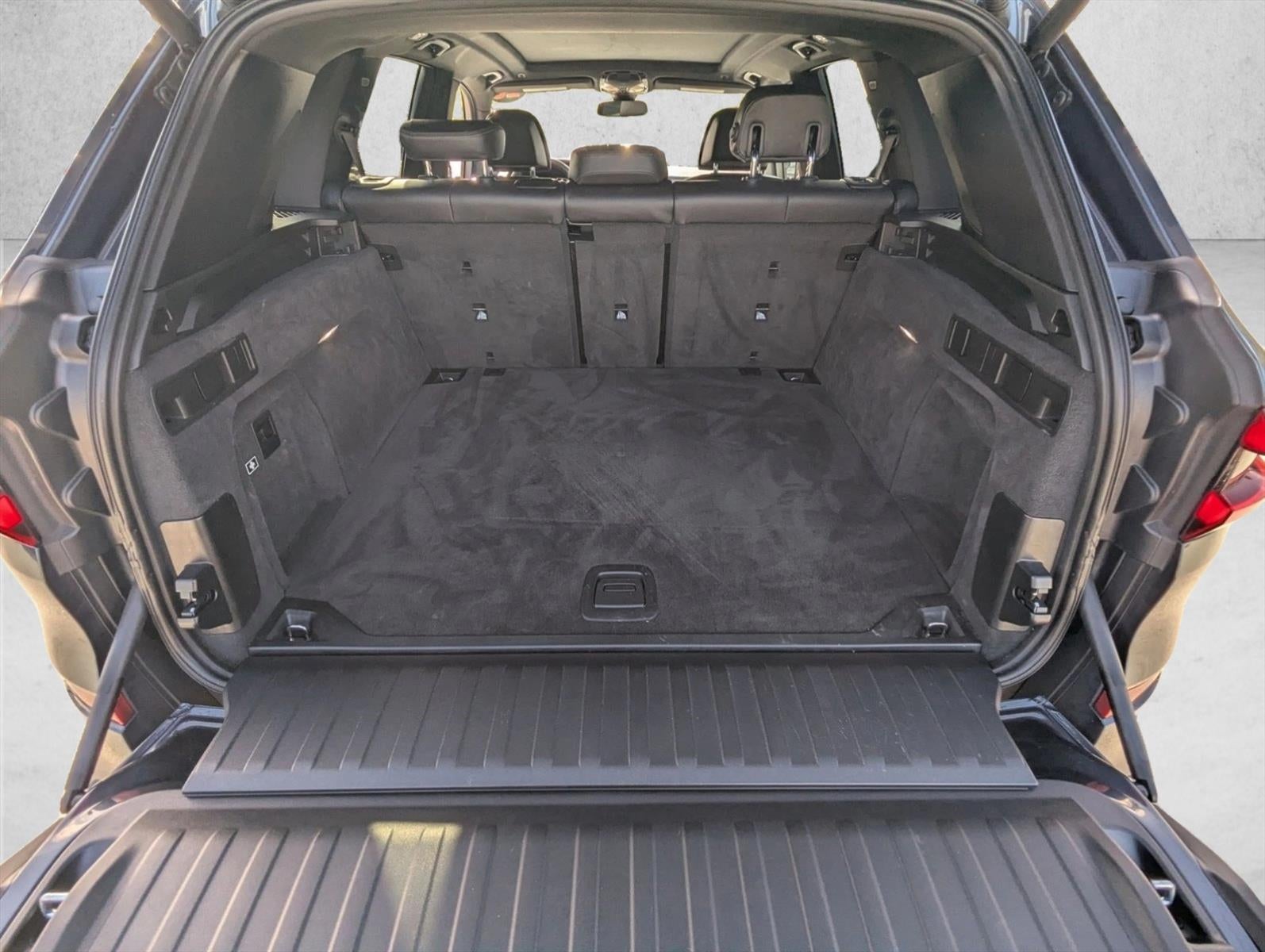 2020 BMW X5 M50i Sports Activity Vehicle