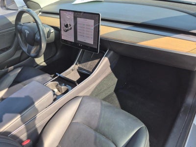 2019 Tesla Model 3 Standard Range RWD *Ltd Avail*
