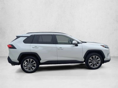 2023 Toyota RAV4 XLE Premium FWD (Natl)