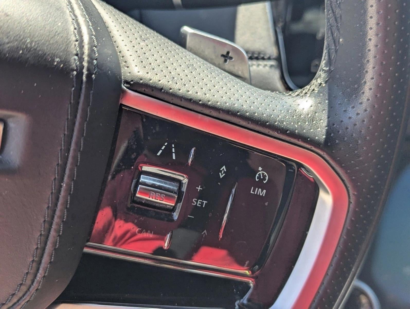 2023 Land Rover Range Rover Evoque R-Dynamic SE AWD