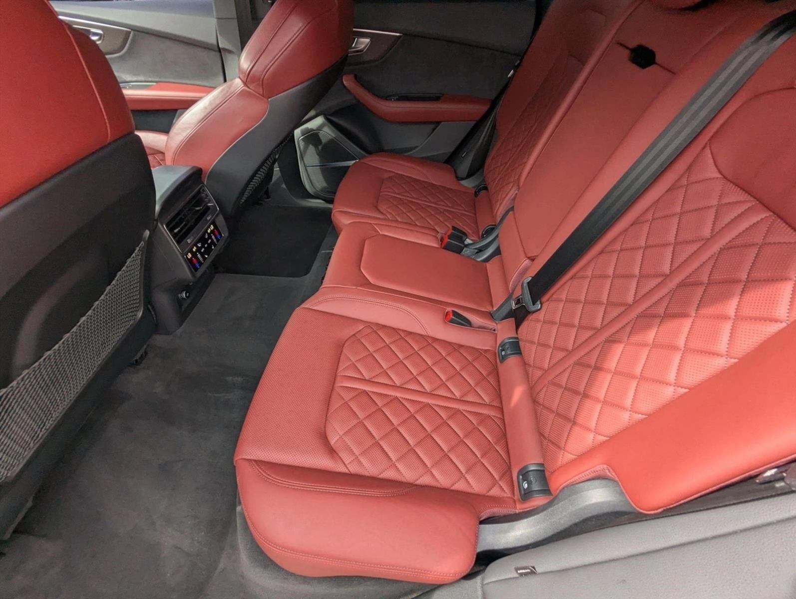 2023 Audi SQ8 Premium Plus 4.0 TFSI quattro