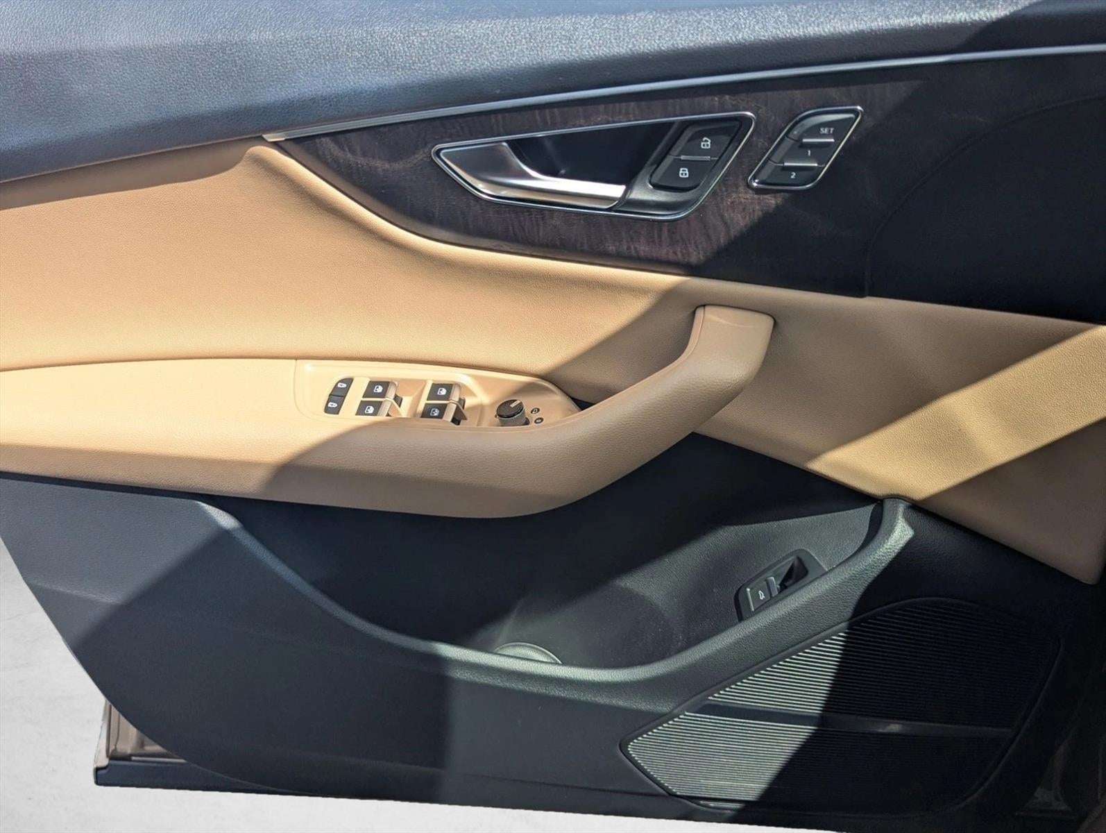 2019 Audi Q8 Premium Plus 55 TFSI quattro